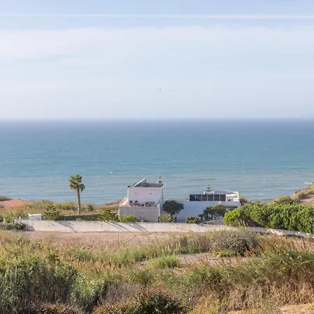 Refugio Barcas * Lourinhã